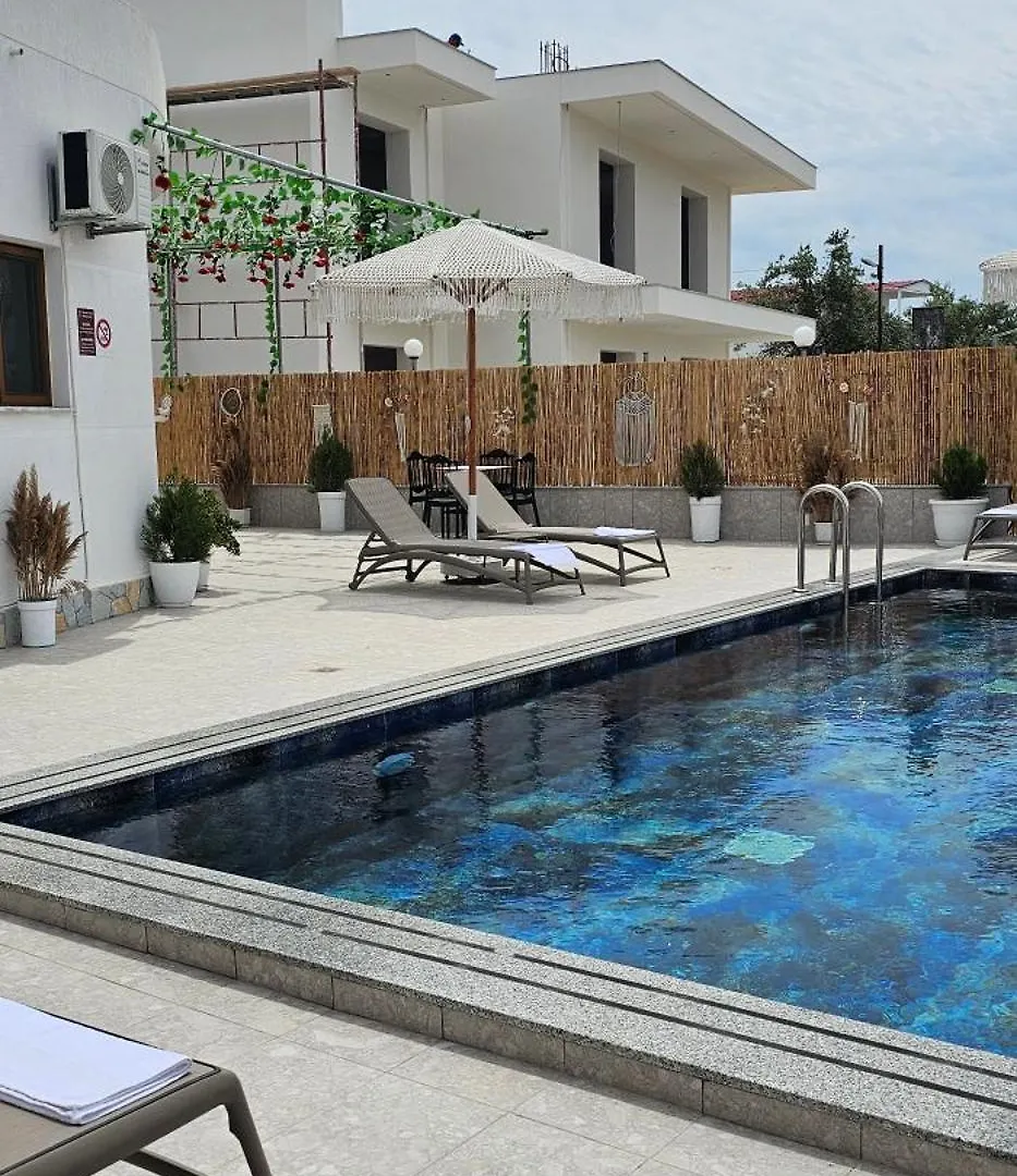 Vila Finnley Ksamil Apartment