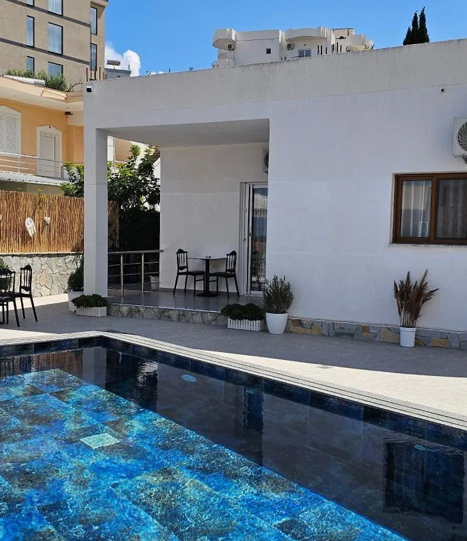 Apartment Vila Finnley Ksamil