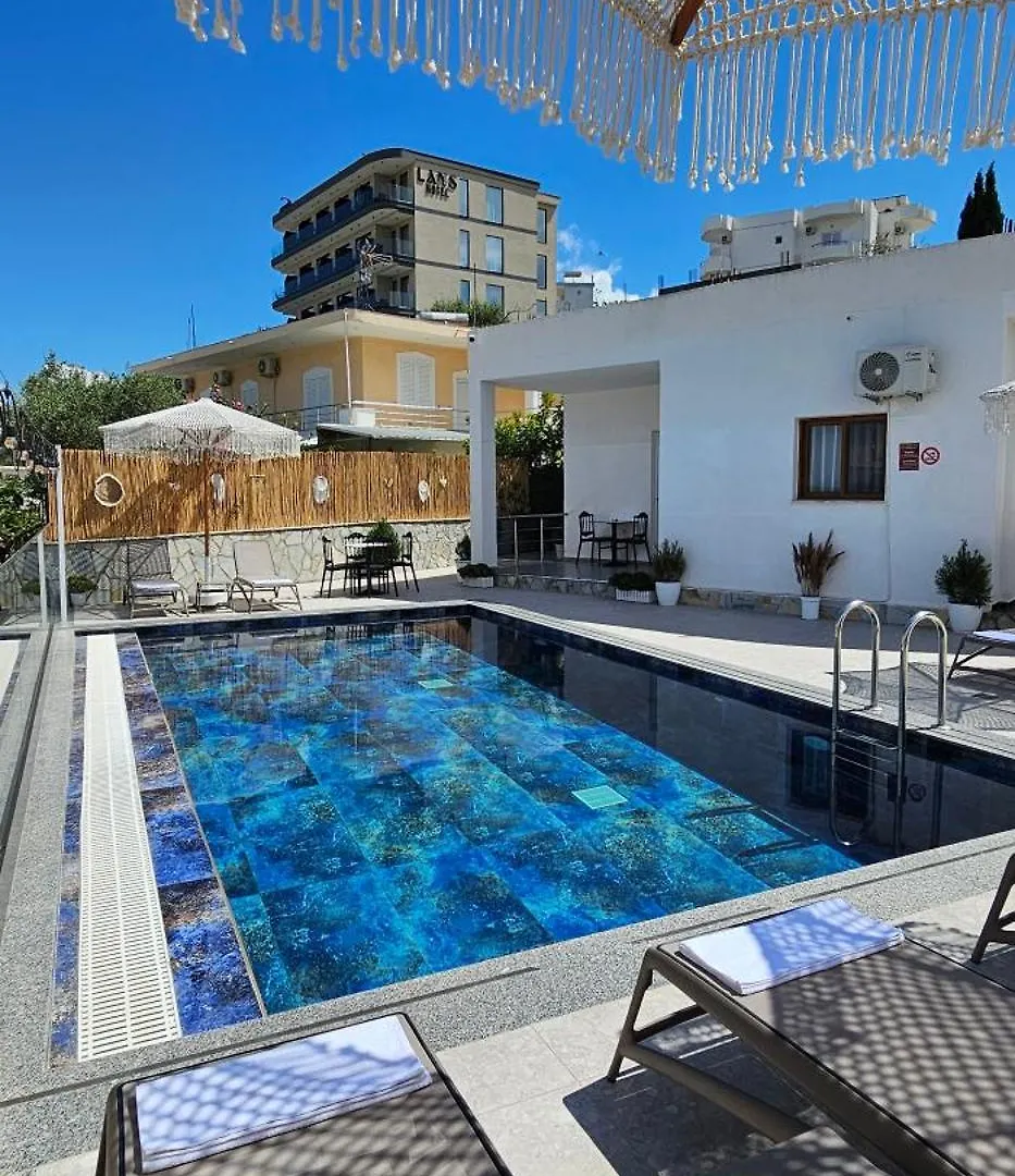 Apartment Vila Finnley Ksamil